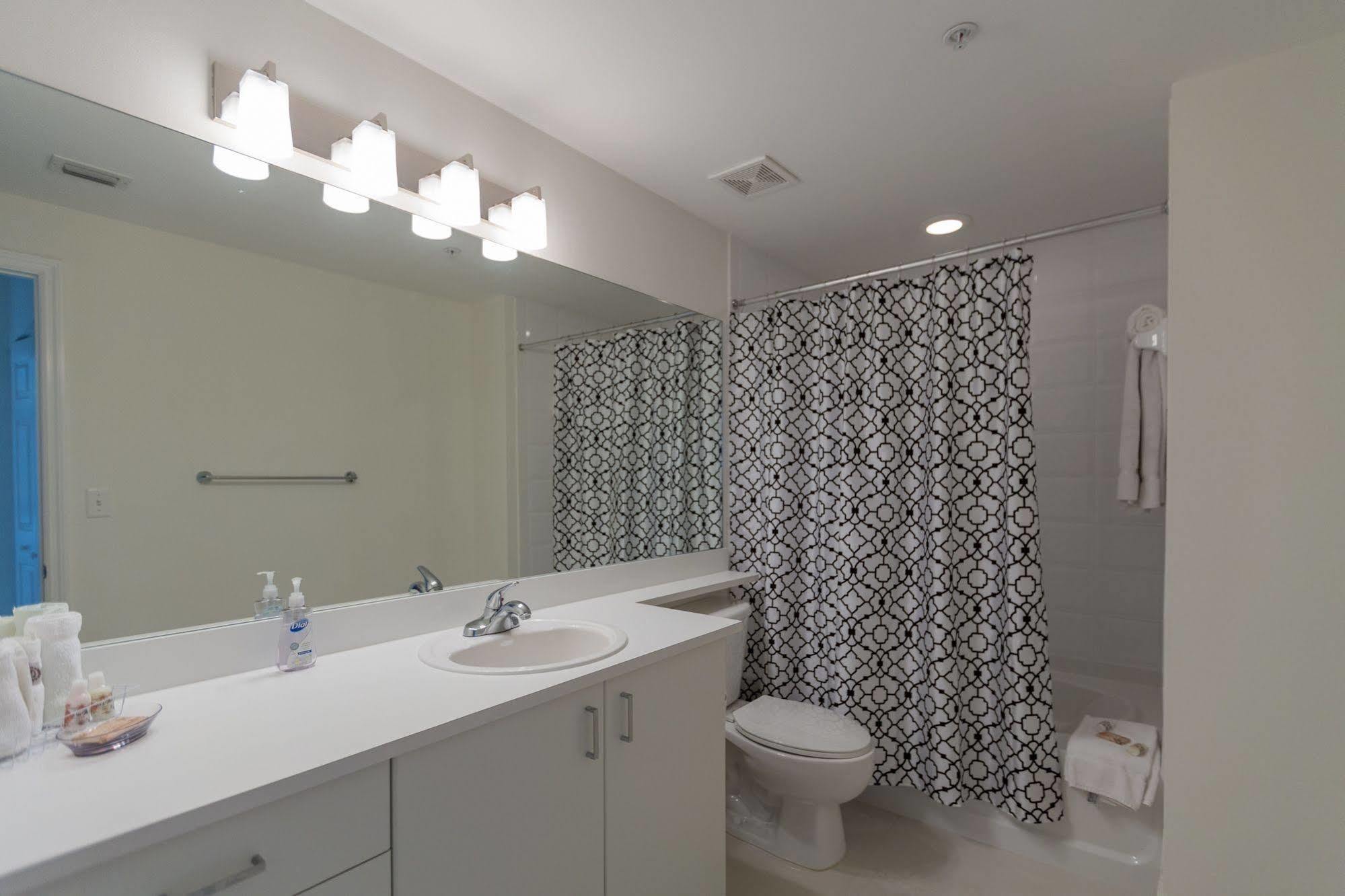 Pelicanstay In Coconut Grove Miami Coral Gables Zewnętrze zdjęcie