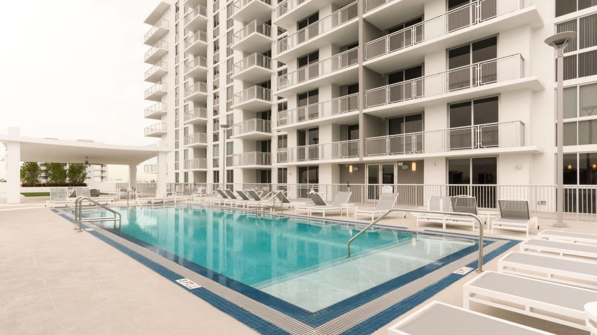 Pelicanstay In Coconut Grove Miami Coral Gables Zewnętrze zdjęcie